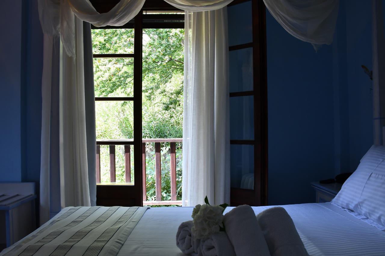 Hotel Manthos Blue Agios Ioannis  ภายนอก รูปภาพ